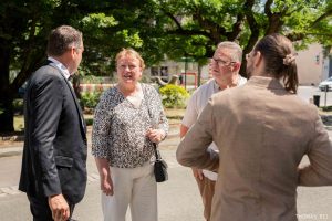 25-07-12 MARIAGE Anne-Sophie Aurelien-ThomasBLPhoto-043_sur_610